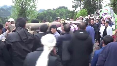 出殡视频,一场感人至深的出殡仪式纪实